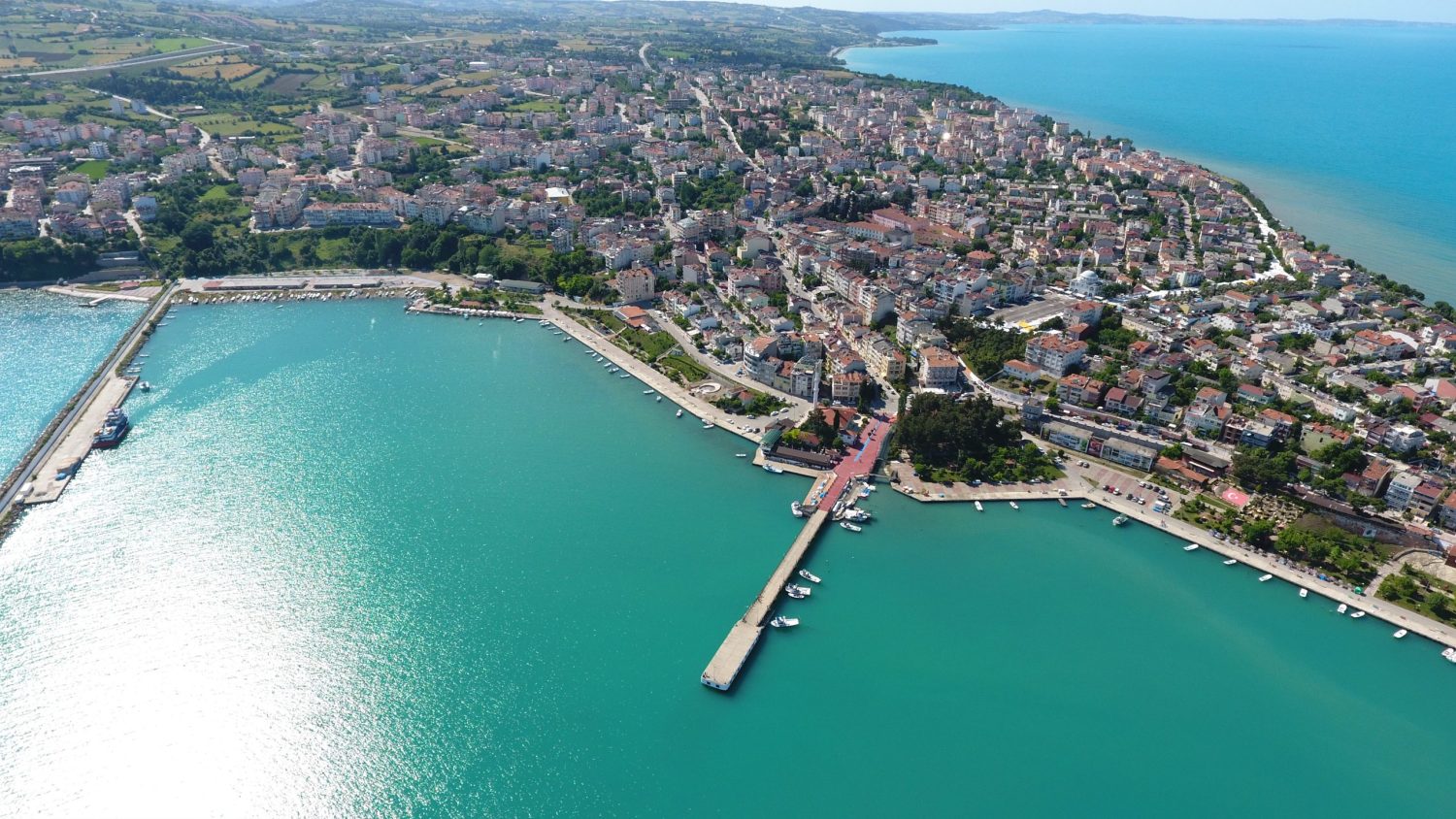 Gerze Otelleri ile sakin, huzurlu ve keyifli bir Karadeniz konaklamasını keşfedin.