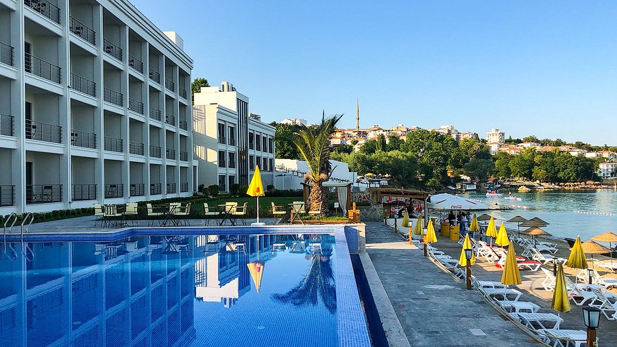 Otelimiz, Karadeniz’in en mutlu şehri olan Sinop’un olanakları ve imkanları ile en konforlu oteli konumundadır. Alinn Hotel Sinop Otelleri